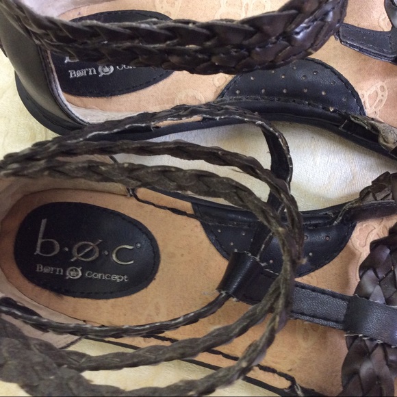 BOC Born Sandals Woven Straps Back Zip - Picture 6 of 7